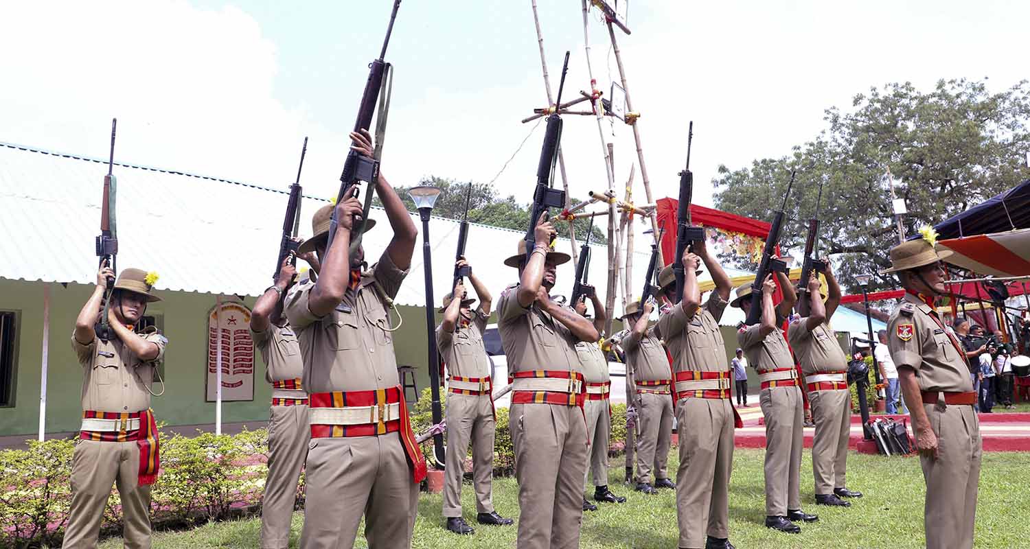 Ranchi: Devotees take part in Kalash Yatra on the first day of the Navratri festival, in Ranchi, Jharkhand, on Monday.