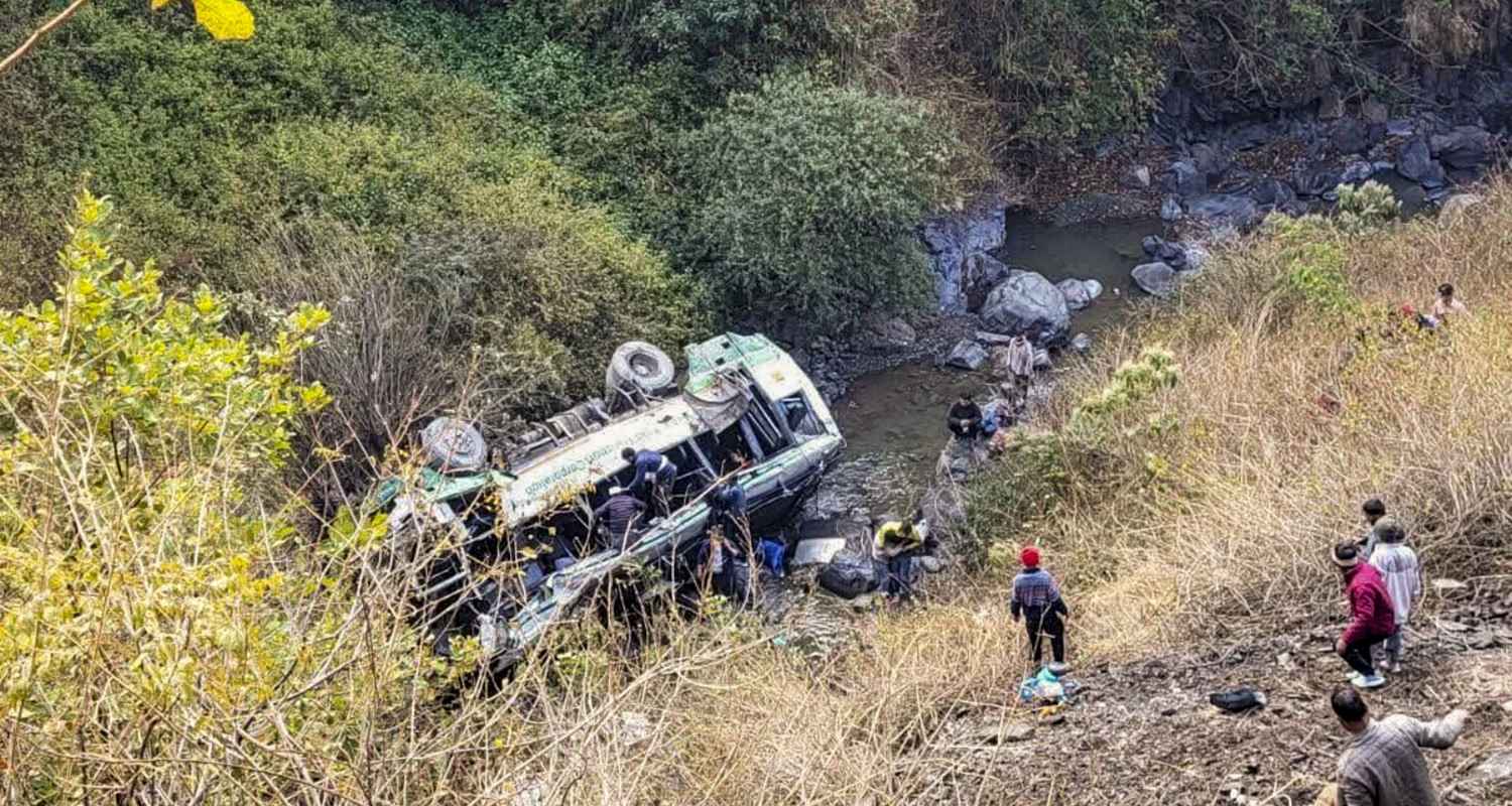 Uttarakhand accident: Bus carrying 30 passengers falls in gorge; 3 killed