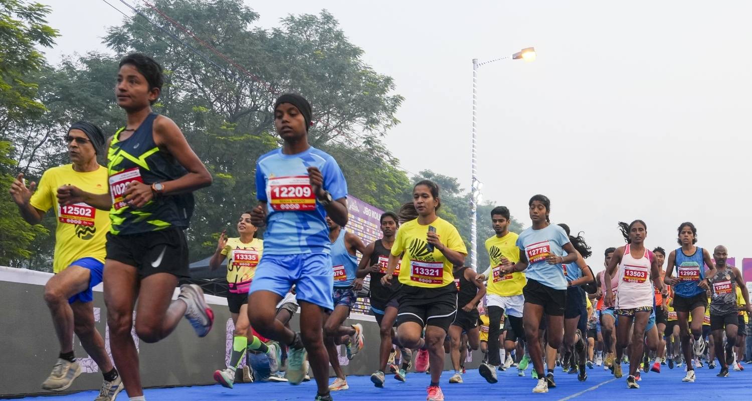 Actor-model Milind Soman with other runners during the 10th edition of the JBG Kolkata Marathon, Sunday.