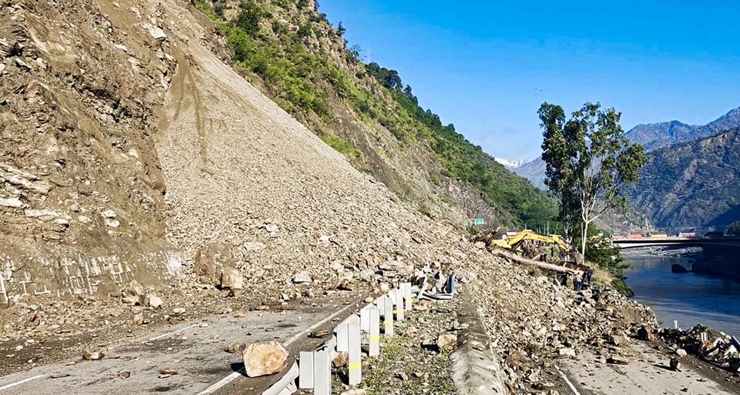 A view of traffic at the Jammu-Srinagar National Highway after a massive landslide between Karol Bridge and Chanderkote blocks a section of the highway, in Ramban on Monday.