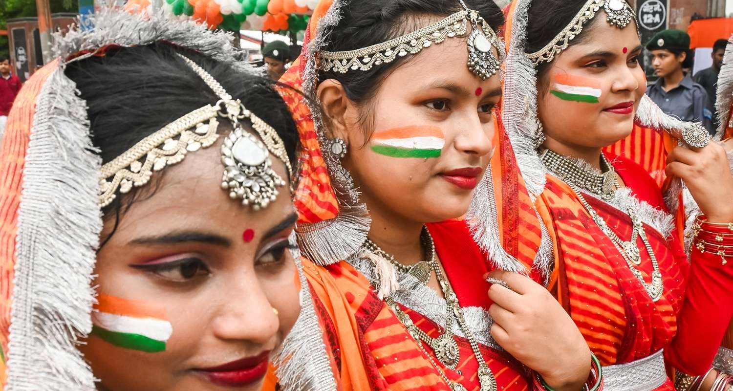 Participants dressed in traditional attire for Tiranga Yatra in Patna on Monday. 