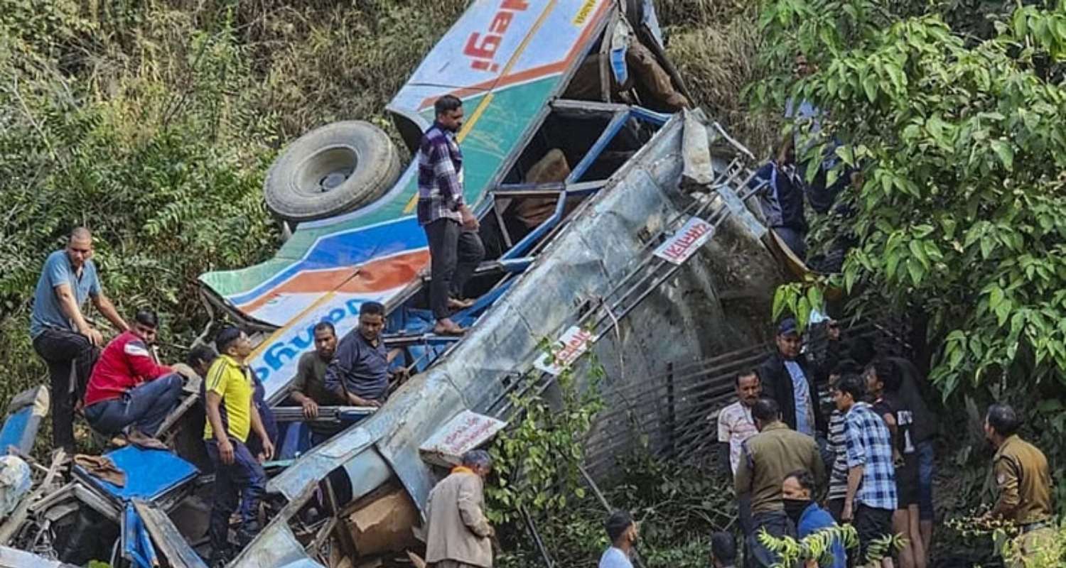 36 killed as bus falls in deep gorge in Uttarakhand