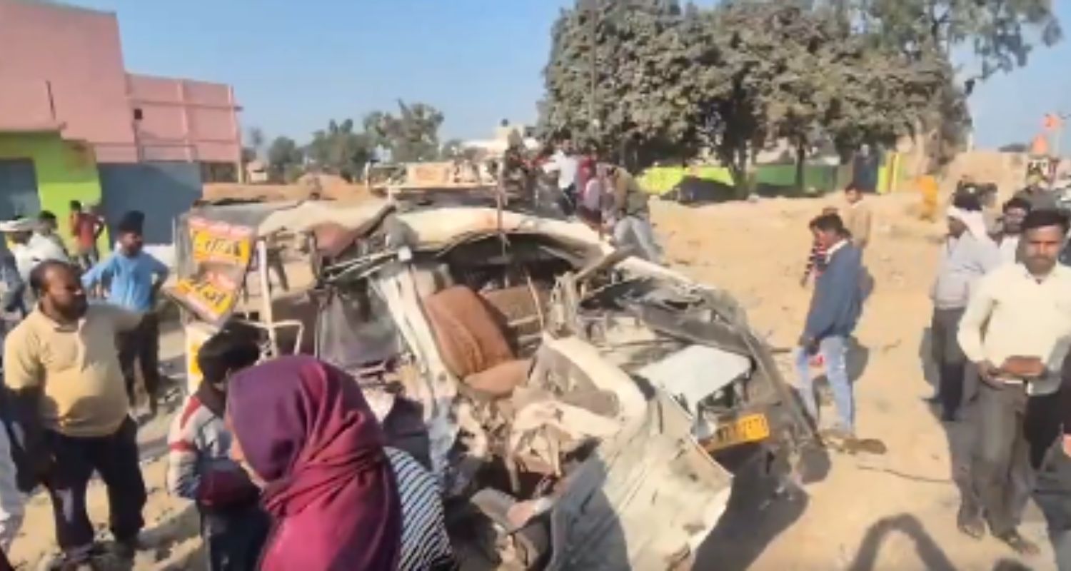 UP: Three children among seven killed in truck-van collision